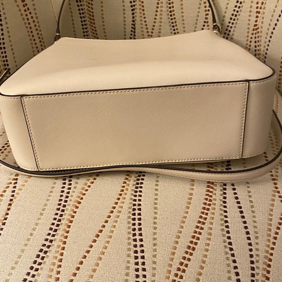 Kate Spade Classic White Shoulder Bag - Picture 9 of 9